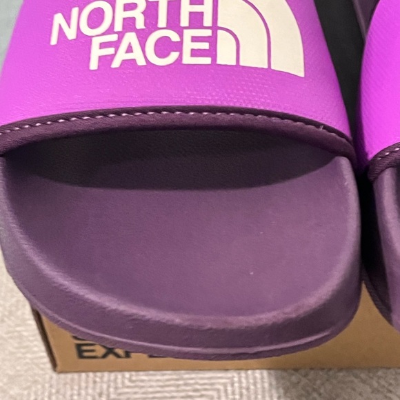 THE NORTH FACE PRE-LOVED AUTHENTIC YOUTH BASE CAMP LITTLE GIRL SLIDE III - Picture 9 of 17
